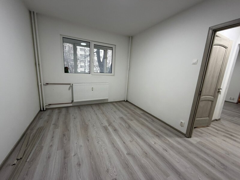 Dristor, Complexului, 5 min. metrou,